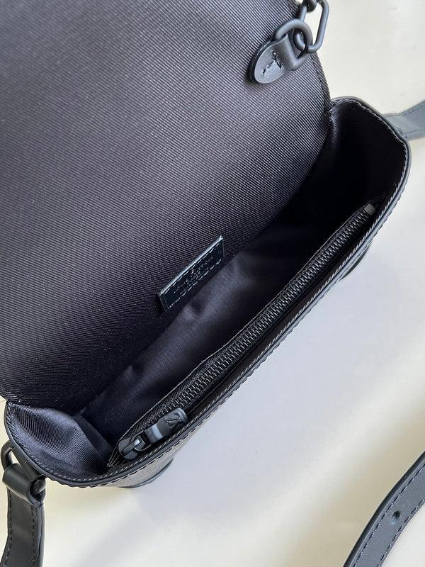 BFWD - LOV Bags - 2207 - tntwear1