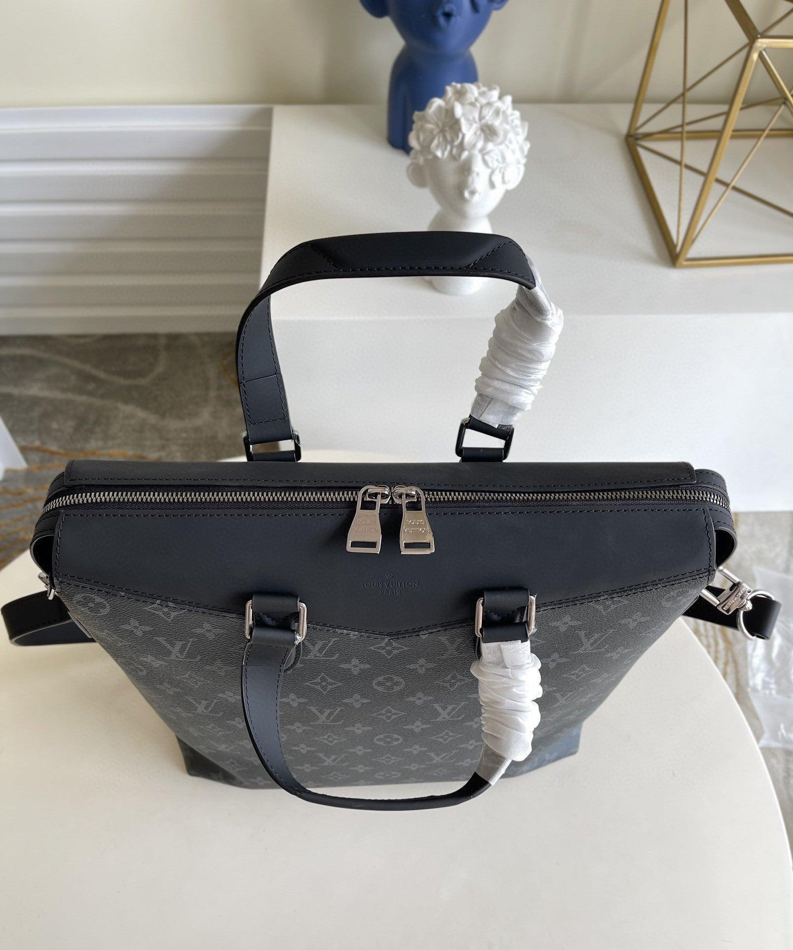 LV Eclipse Monogram Tote Explorer M40567 - tntwear1