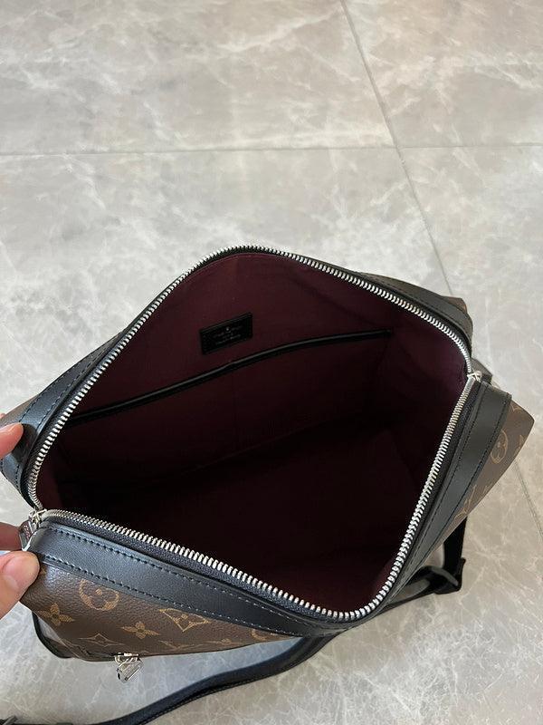 BFWD - LOV Bags - 2014 - tntwear1