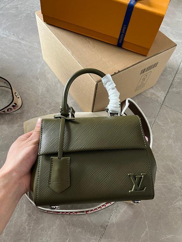 BFWD - LOV Bags - 2107 - tntwear1