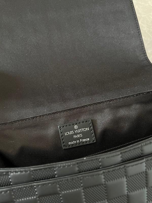 BFWD - LOV Bags - 1993 - tntwear1