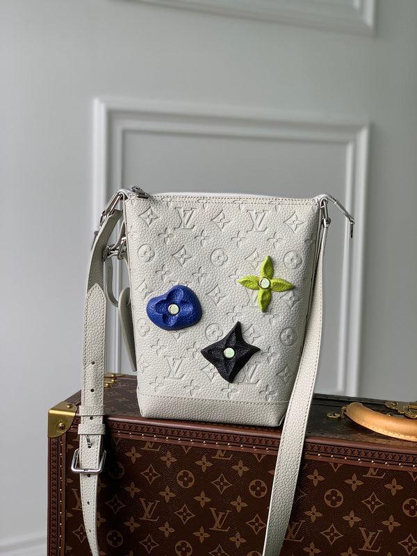 BFWD - LOV Bags - 2185 - tntwear1