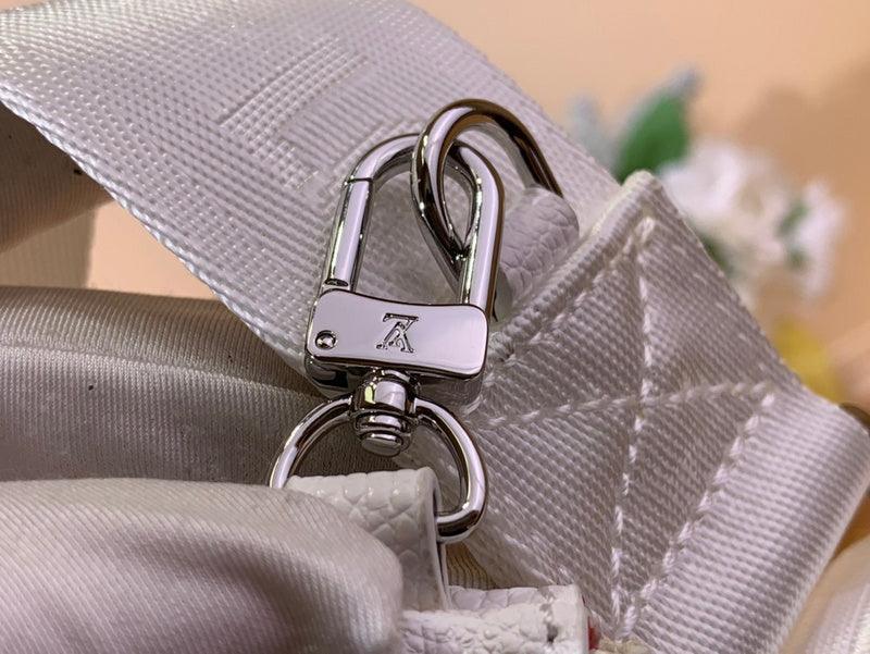 BFWD - LOV Bags - 2309 - tntwear1