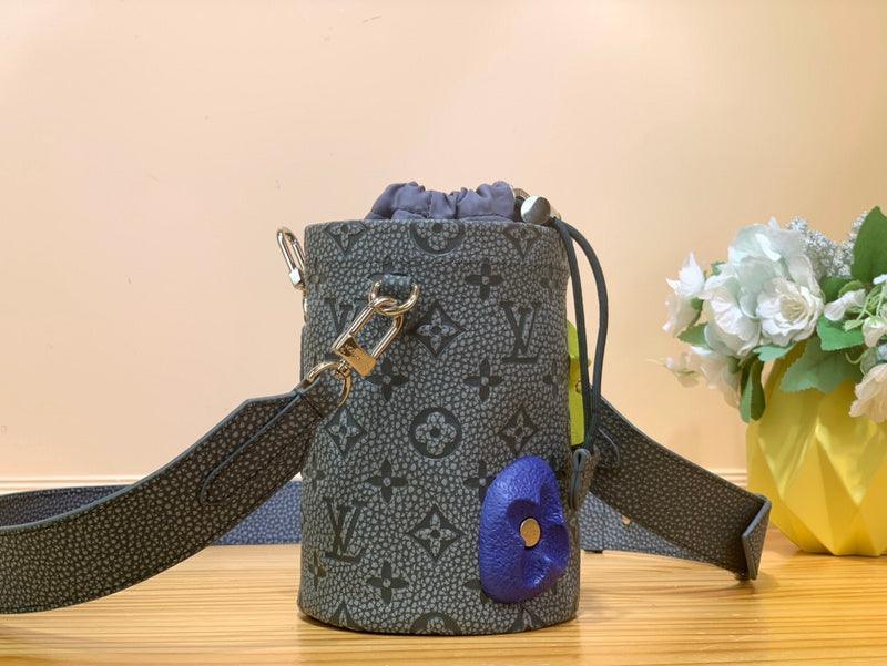 BFWD - LOV Bags - 1827 - tntwear1