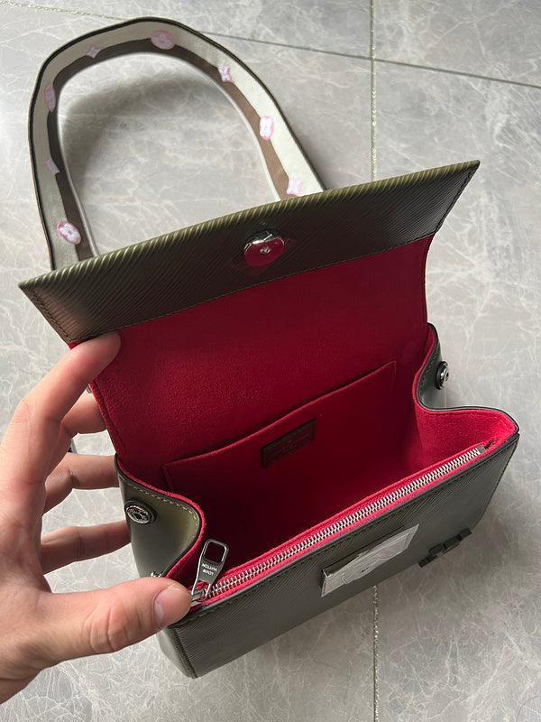 BFWD - LOV Bags - 2107 - tntwear1