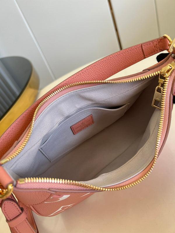 BFWD - LOV Bags - 2059 - tntwear1