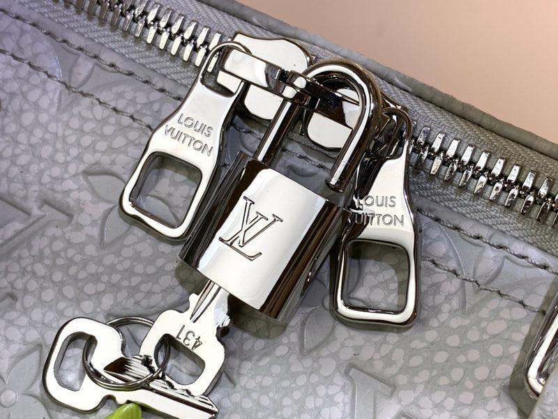 BFWD - LOV Bags - 1819 - tntwear1