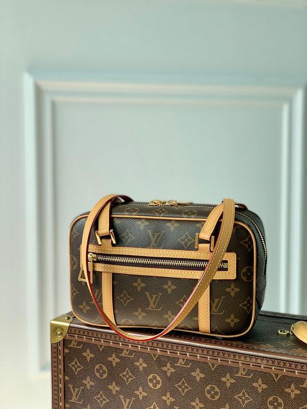 BFWD - LOV Bags - 2139 - tntwear1