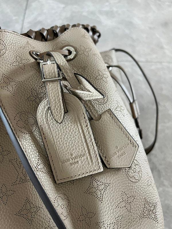 BFWD - LOV Bags - 2010 - tntwear1