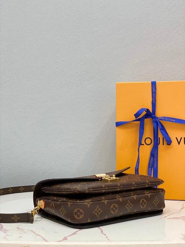 BFWD - LOV Bags - 1903 - tntwear1