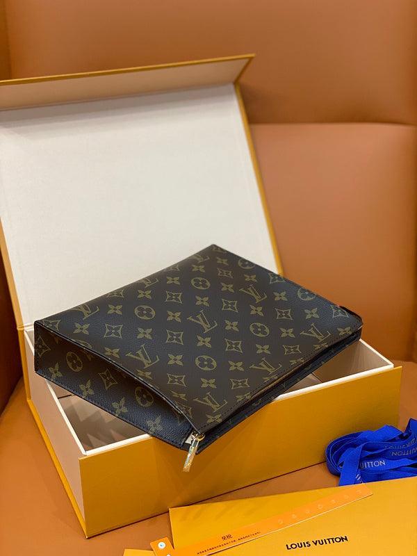 BFWD - LOV Bags - 1883 - tntwear1
