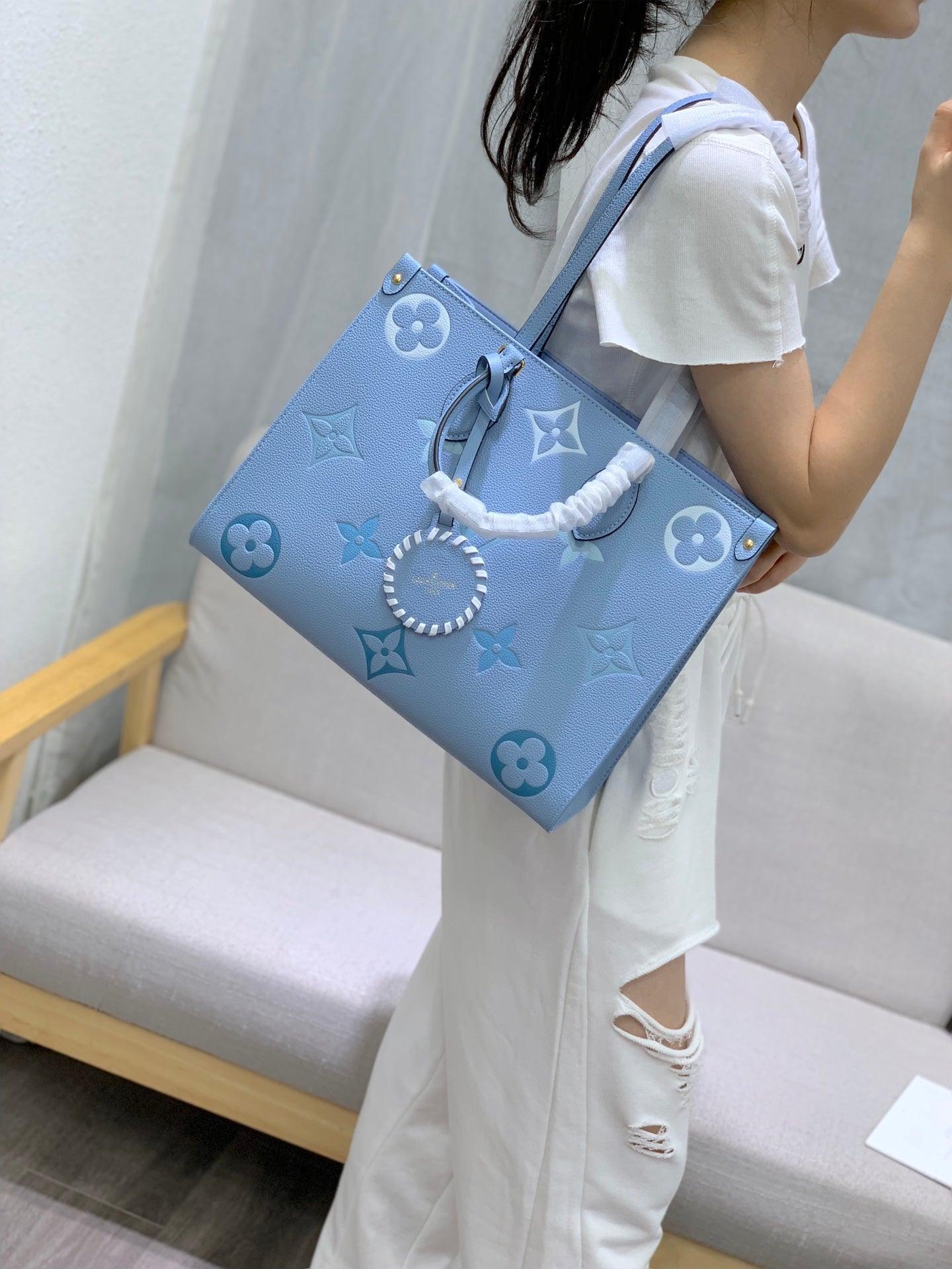 SO - New Fashion Women's Bags LUV By the Pool Monogram A069 - tntwear1
