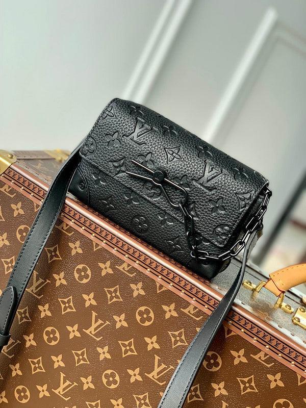 BFWD - LOV Bags - 1942 - tntwear1