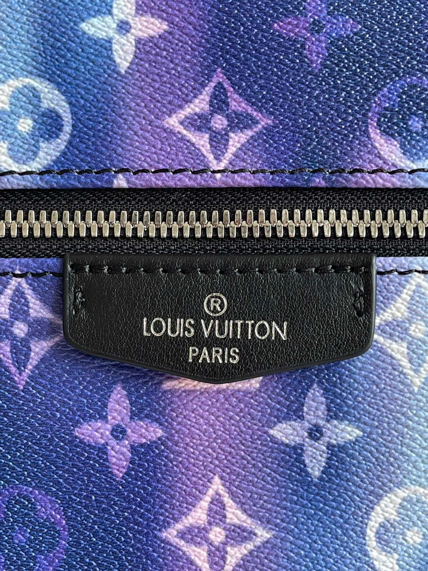 LV FALL Discovery Monogram Sunset M45760 - tntwear1