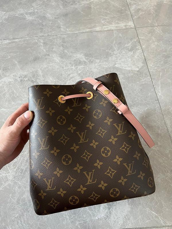 BFWD - LOV Bags - 2026 - tntwear1