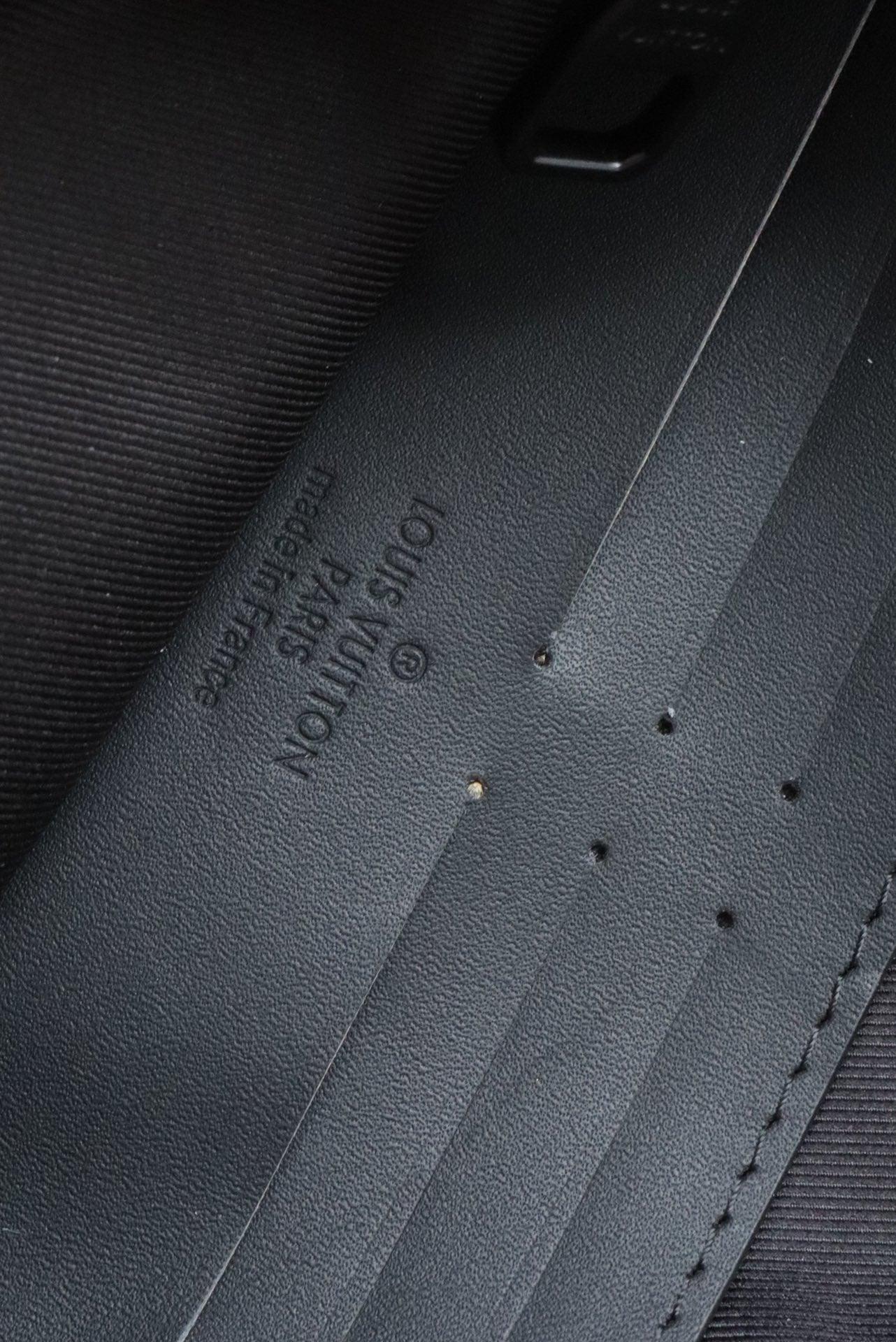 LV S LOCK A4 POUCH M80560 - tntwear1