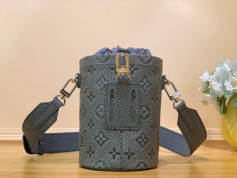 BFWD - LOV Bags - 1827 - tntwear1