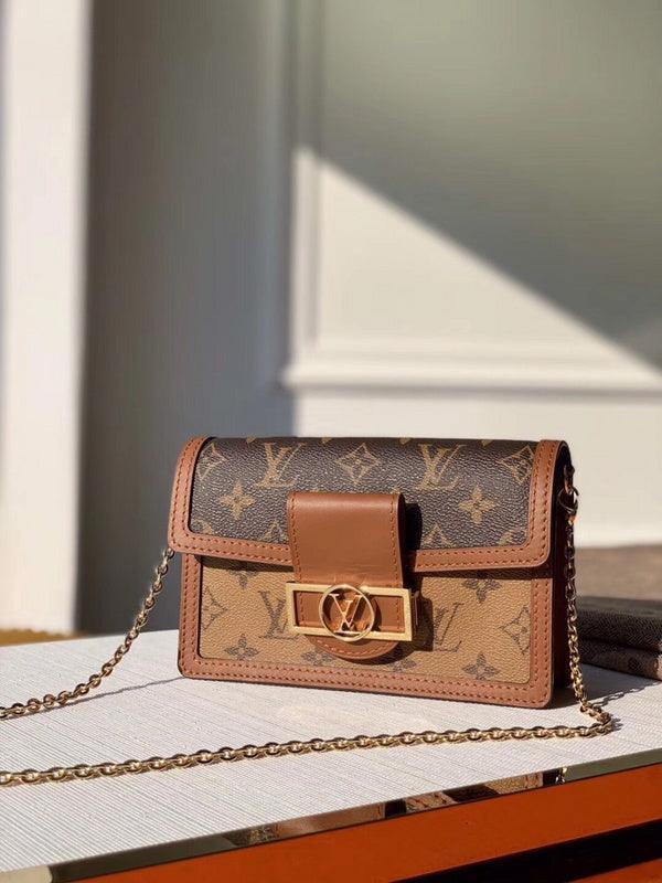 BFWD - LOV Bags - 1917 - tntwear1