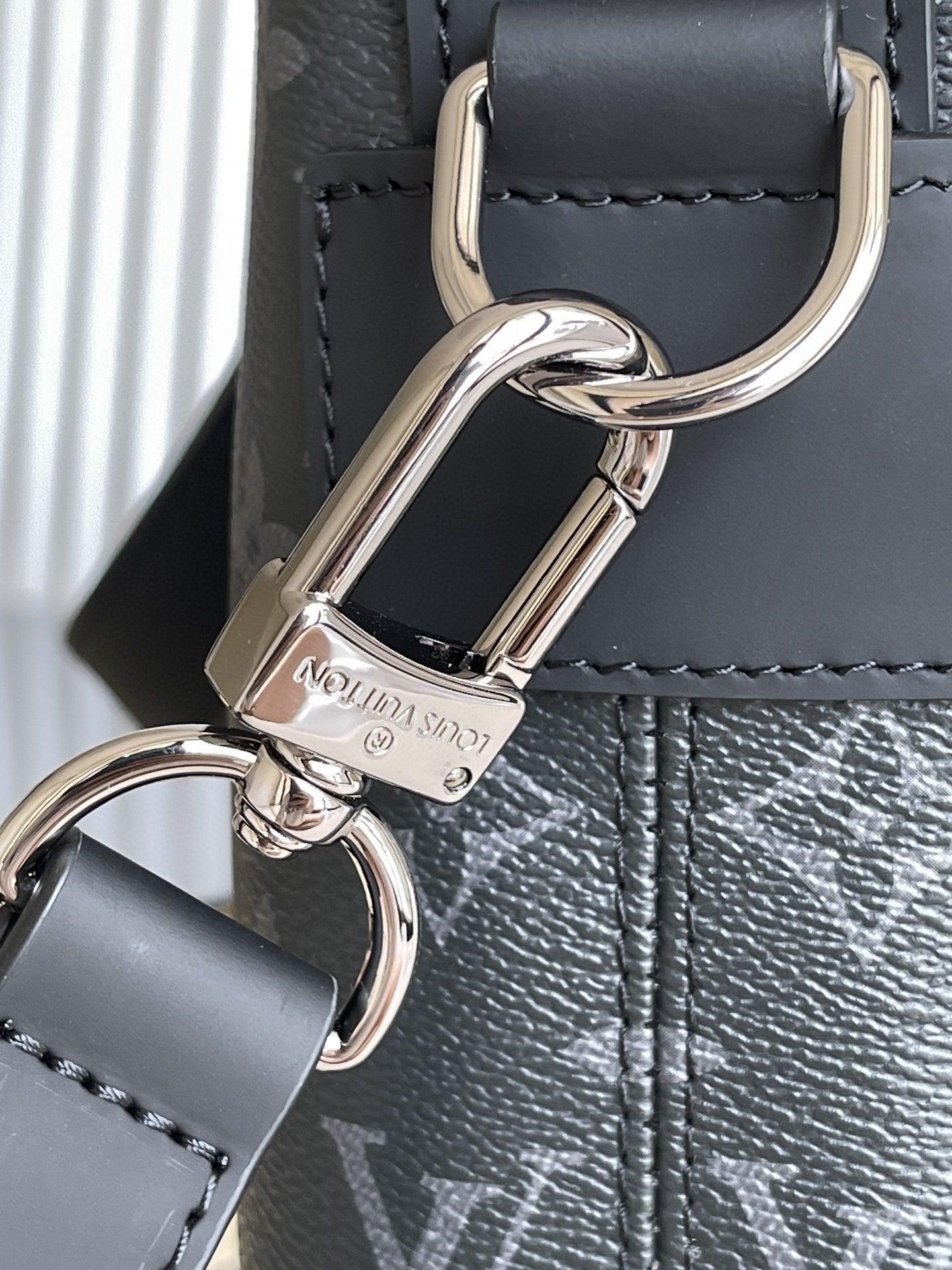 LV Eclipse Monogram Tote Explorer M40567 - tntwear1