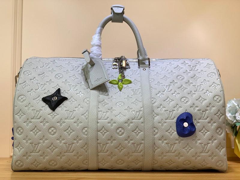 BFWD - LOV Bags - 1819 - tntwear1