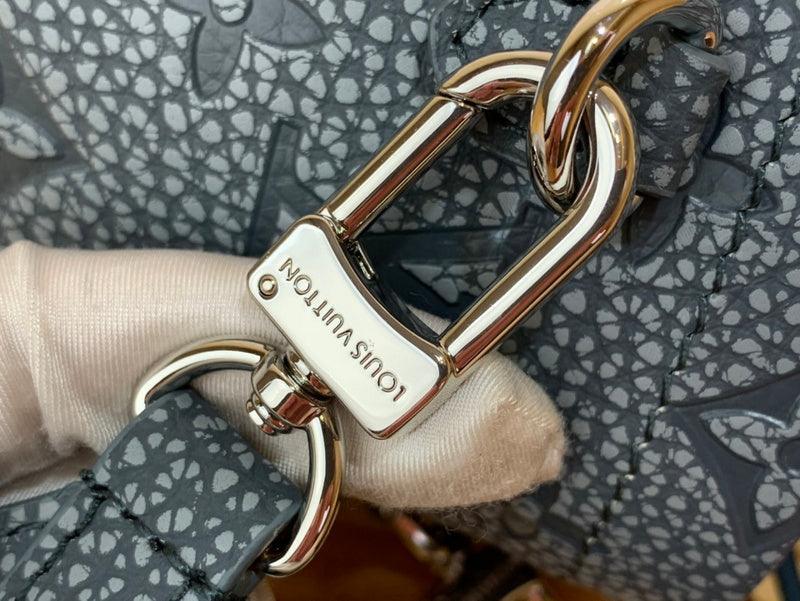BFWD - LOV Bags - 1827 - tntwear1