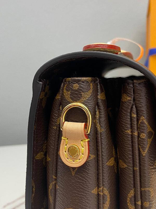 BFWD - LOV Bags - 1903 - tntwear1