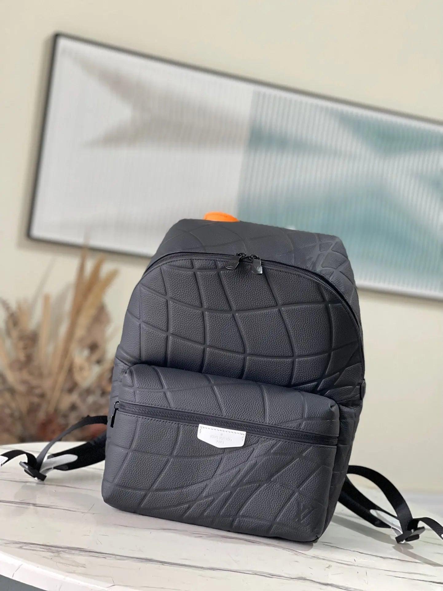 LV Monogram Taiga Ipad M21391 - tntwear1