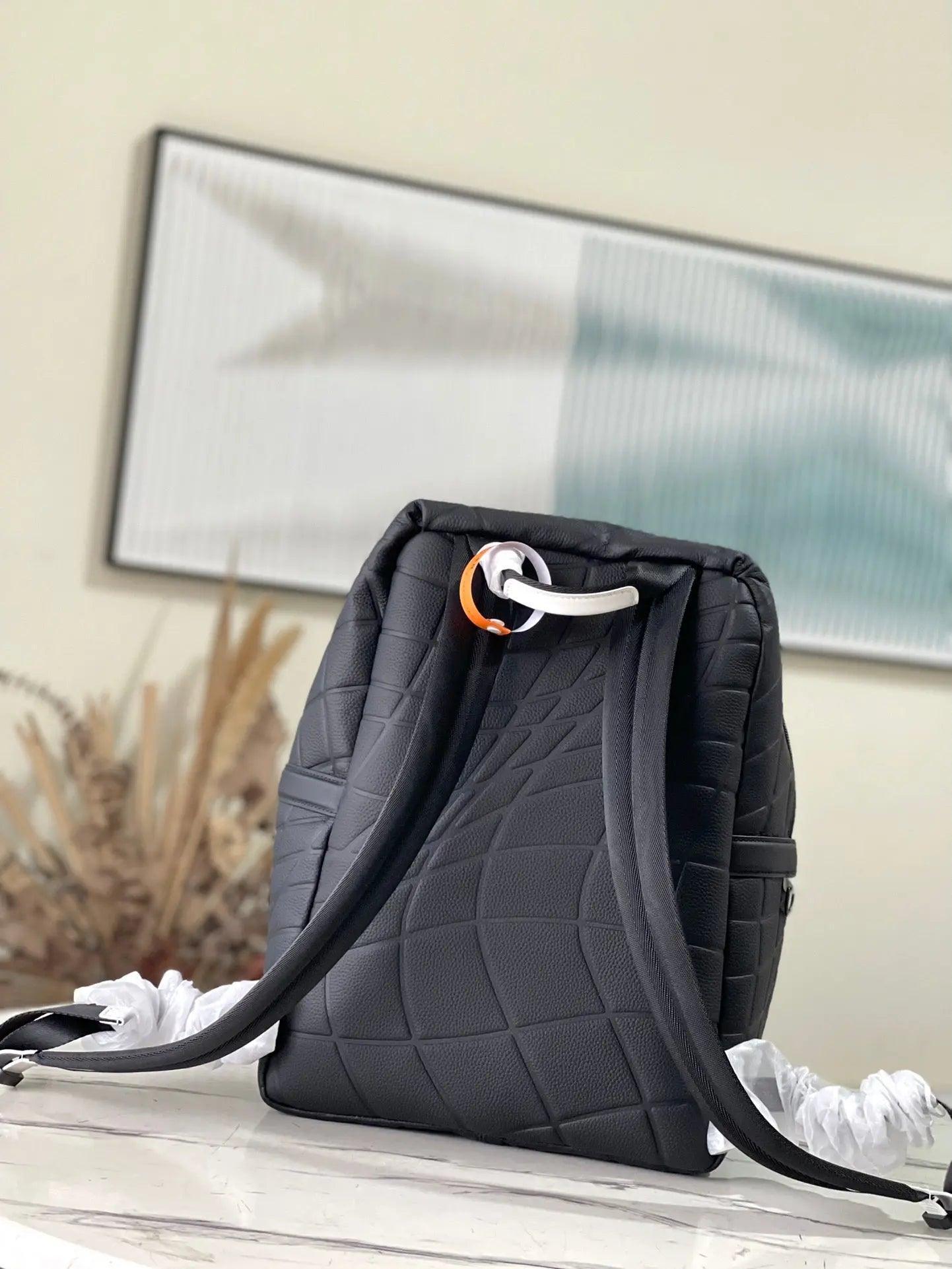 LV Monogram Taiga Ipad M21391 - tntwear1
