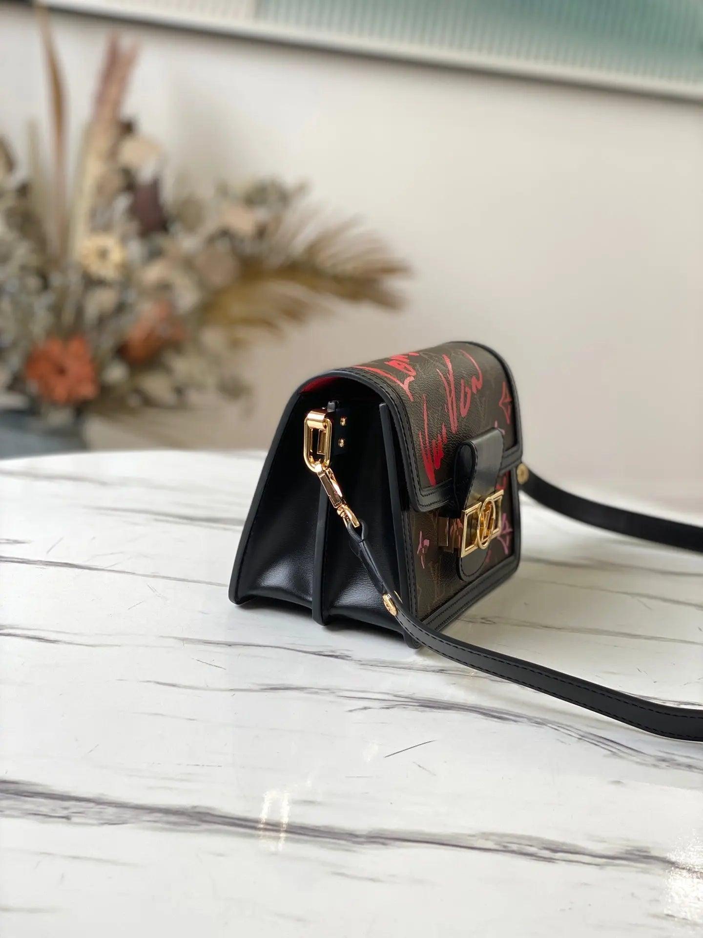SO - New Fashion Women's Bags LUV Onthego Monogram A054 - tntwear1