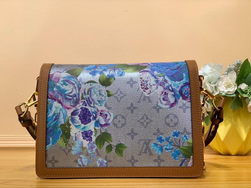 BFWD - LOV Bags - 1841 - tntwear1