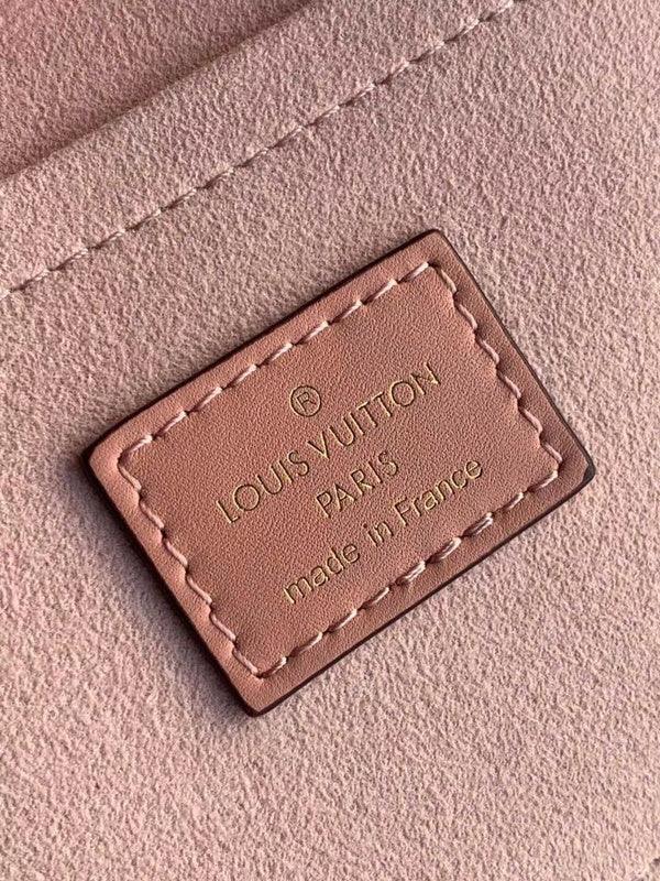 BFWD - LOV Bags - 1915 - tntwear1