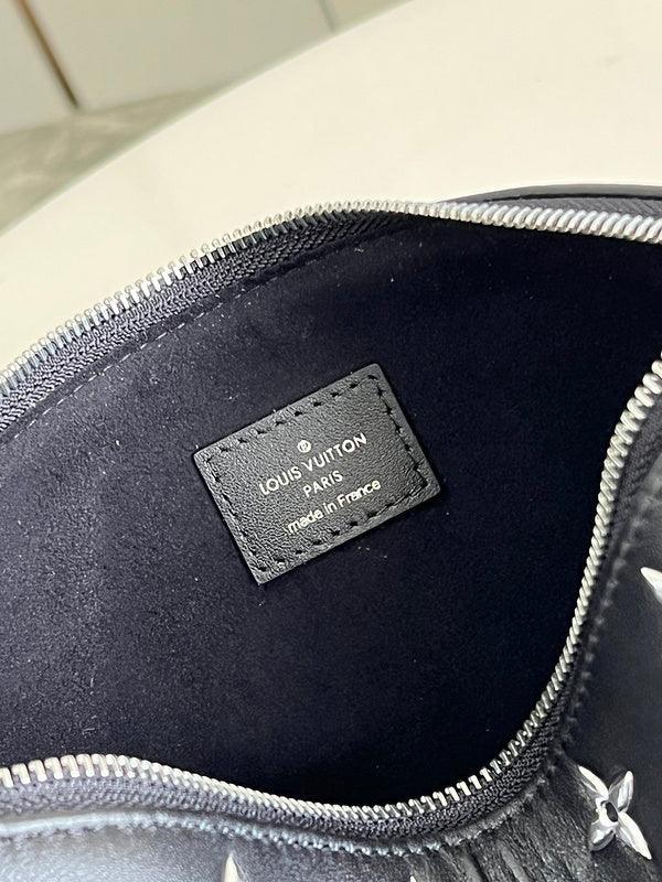 BFWD - LOV Bags - 1949 - tntwear1