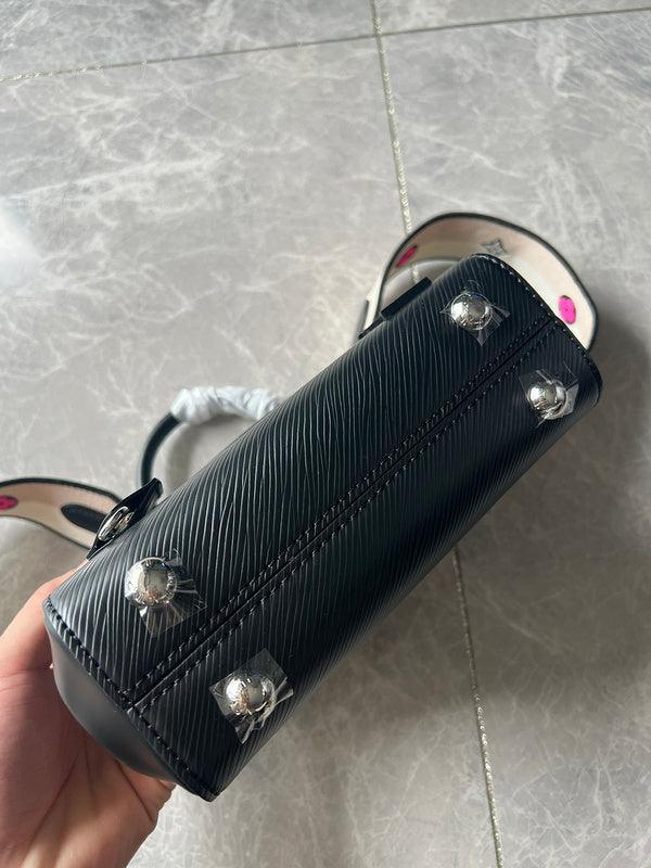BFWD - LOV Bags - 2115 - tntwear1