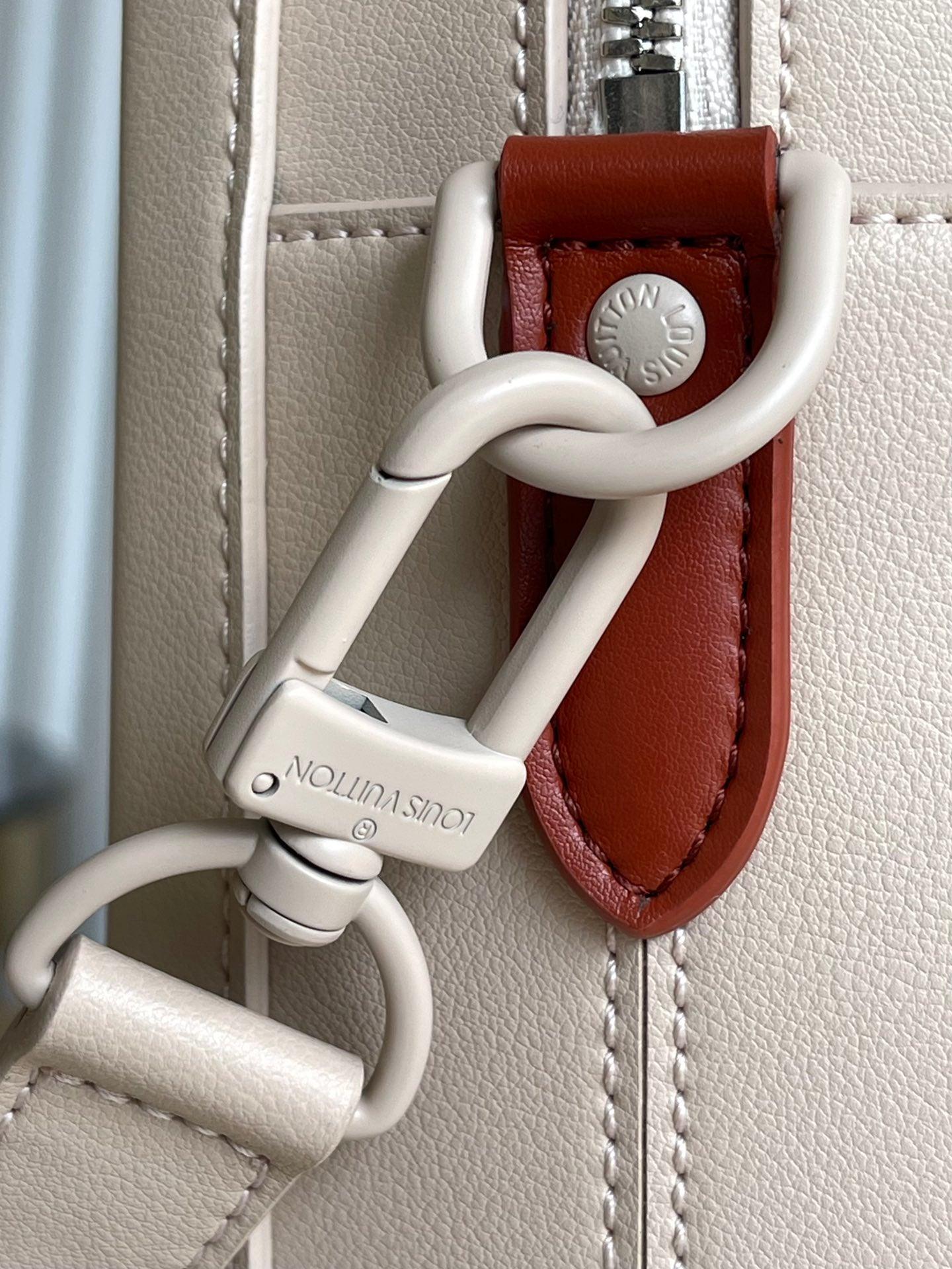 LV Soft Trunk Monogram Eclipse M44952 - tntwear1