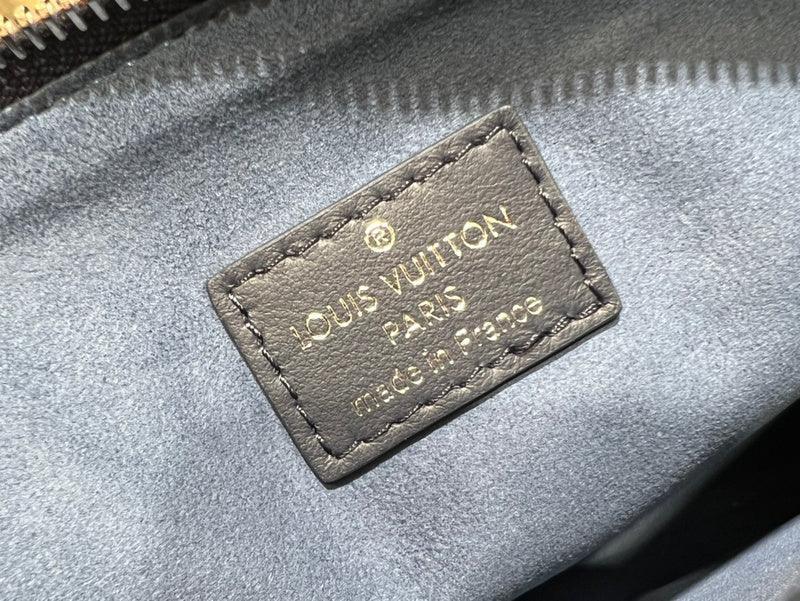 BFWD - LOV Bags - 2173 - tntwear1