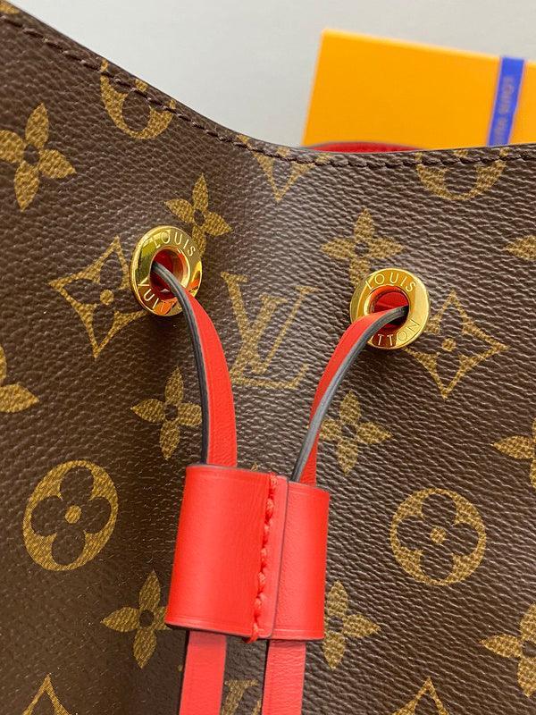 BFWD - LOV Bags - 1900 - tntwear1