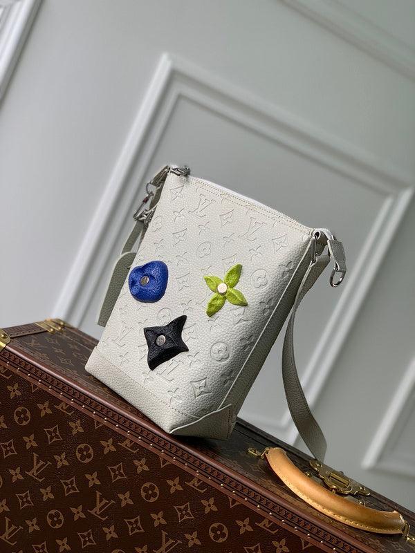 BFWD - LOV Bags - 2185 - tntwear1