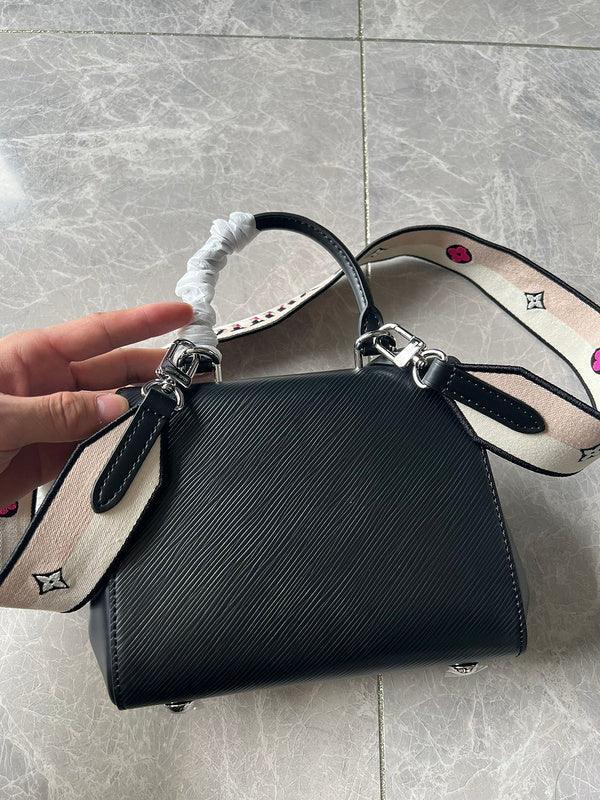 BFWD - LOV Bags - 2115 - tntwear1