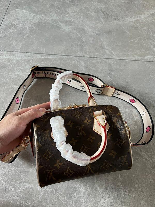 BFWD - LOV Bags - 2002 - tntwear1