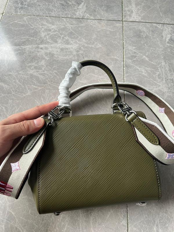 BFWD - LOV Bags - 2107 - tntwear1