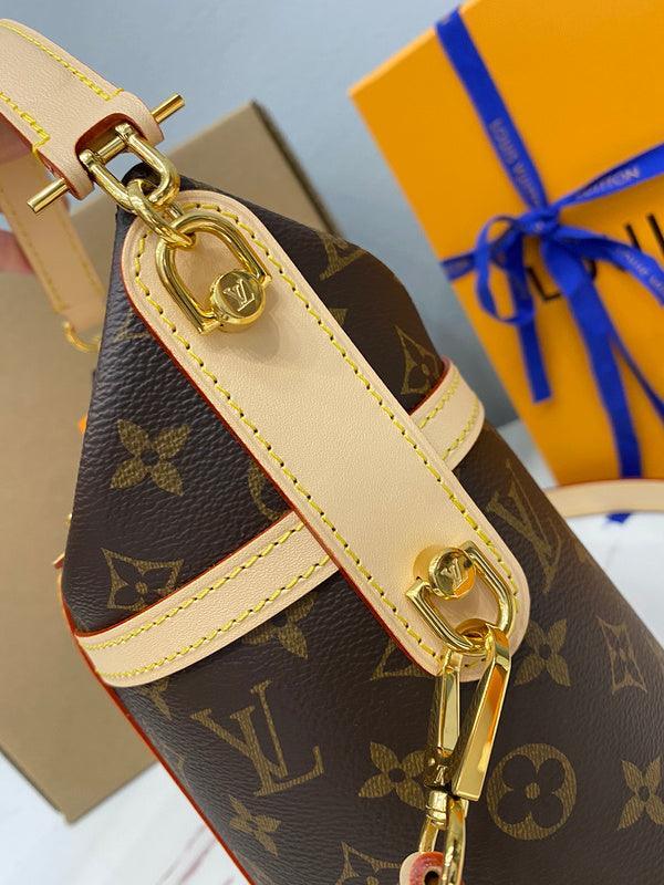 BFWD - LOV Bags - 1873 - tntwear1