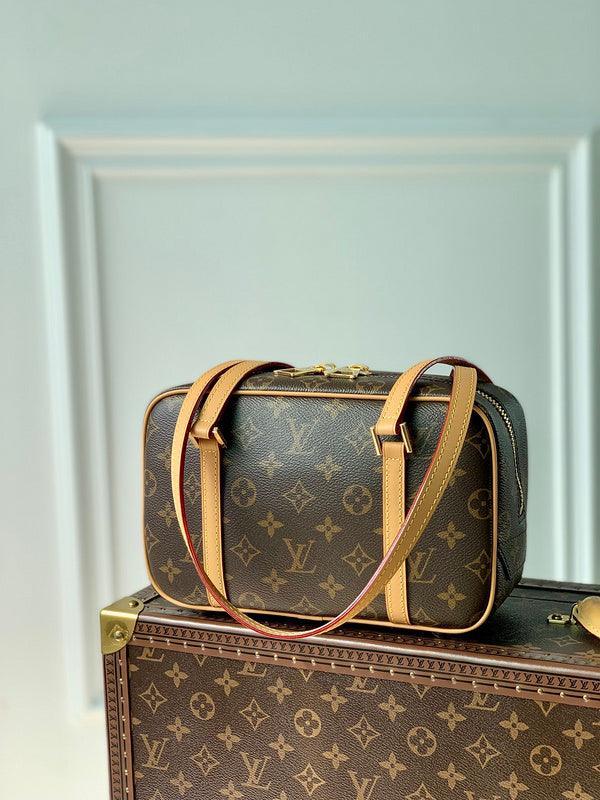 BFWD - LOV Bags - 2139 - tntwear1