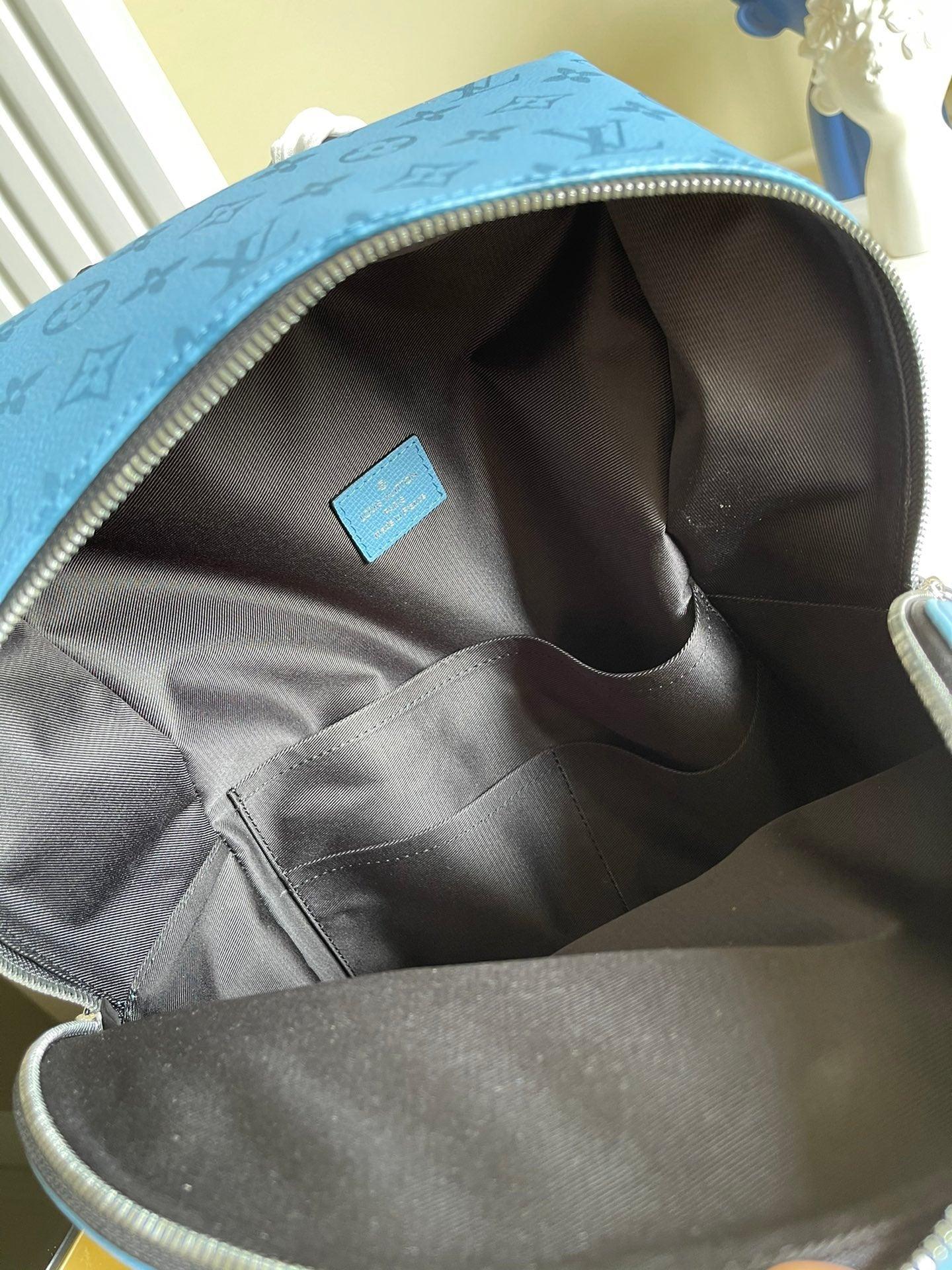 LV Taigarama Discovery M30747 - tntwear1