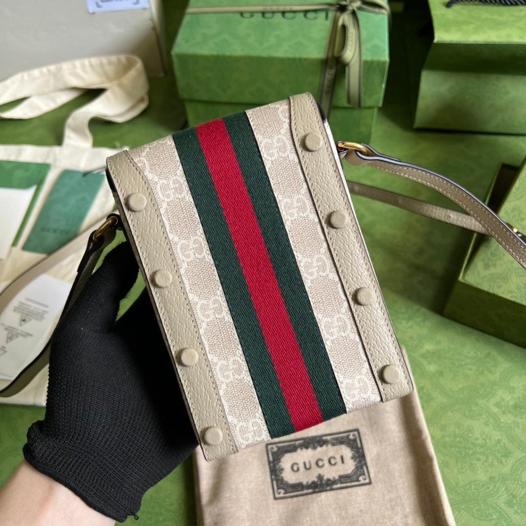 sneakerland- Luxury Bag - 142 - tntwear1