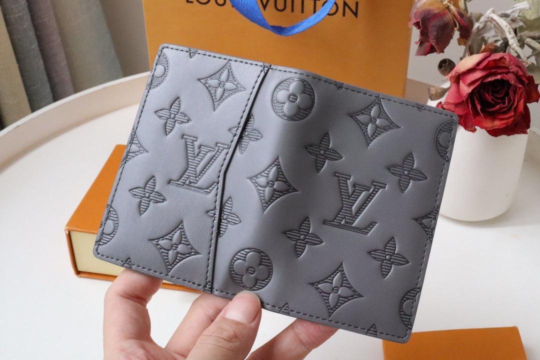 LV Wallet M81382 - tntwear1