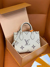BFWD - LOV Bags - 1884 - tntwear1