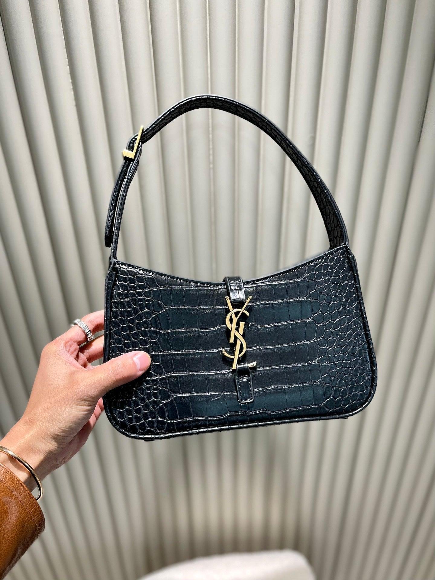 Sneakerhill - Luxury Edition Bags SLY 223