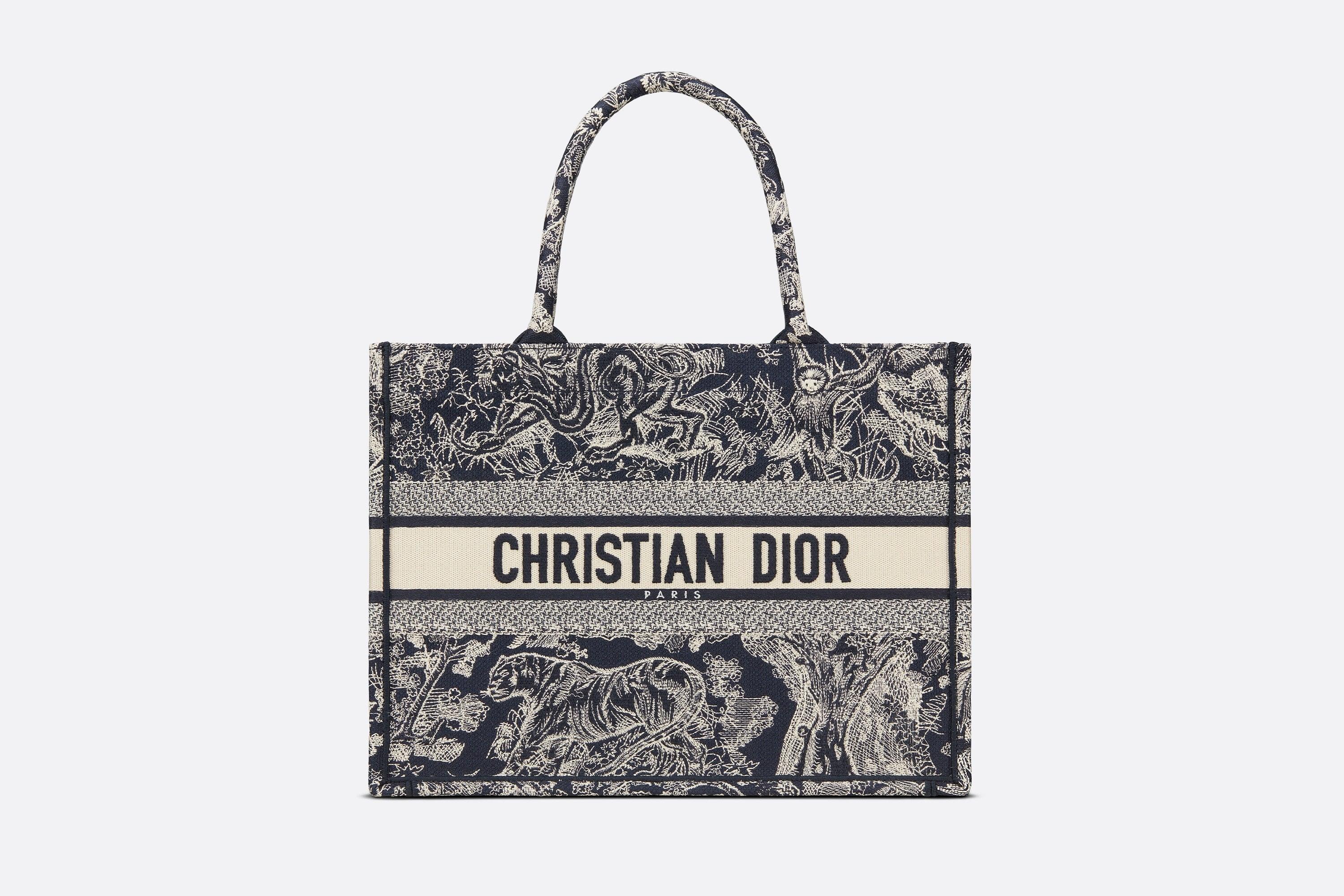 MEDIUM CHR. DI. BOOK TOTE - tntwear1