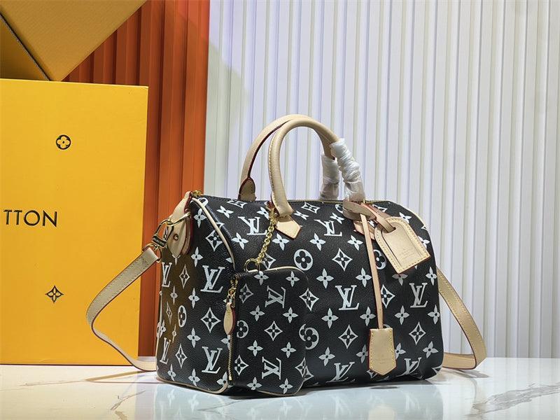 Tntwear LV Monogram M24422 - tntwear1