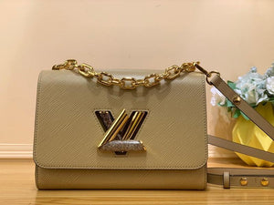 BFWD - LOV Bags - 2292 - tntwear1